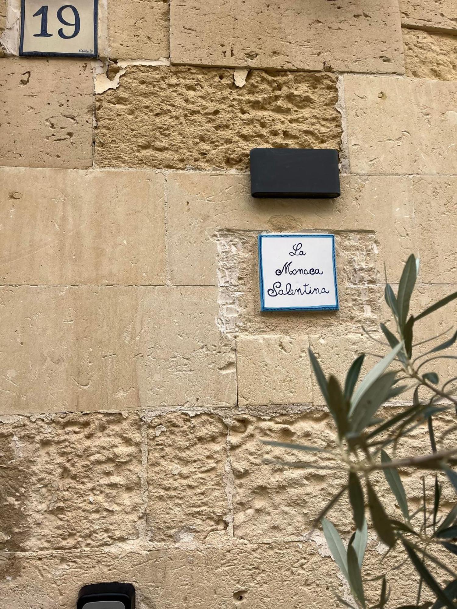 La Monaca Salentina Hotel Лече Екстериор снимка
