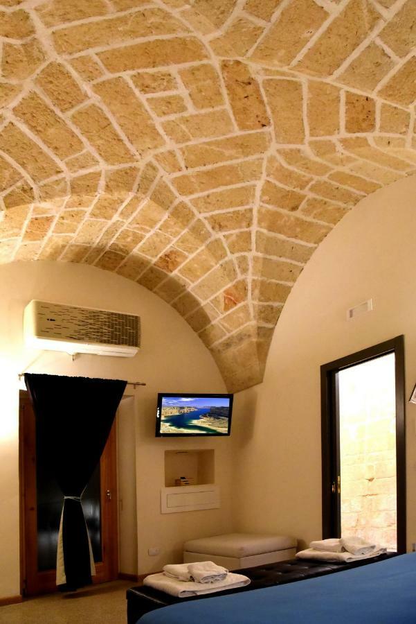 La Monaca Salentina Hotel Лече Екстериор снимка
